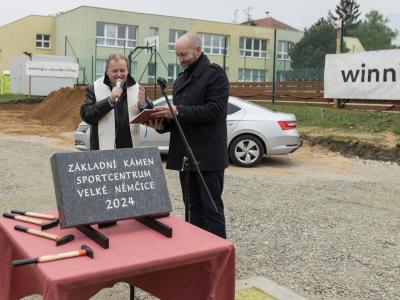 Položení základního kamene sportcentrum (15)