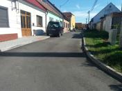 nová silnice a chodník ulice Osvobození (Malá Vídeň)